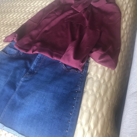 Super cute denim mini skirt - Picture 4 of 5